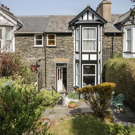 Honeysuckle Cottage, Craig Walk Holiday home
