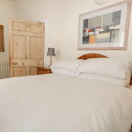 Honeysuckle Cottage, Craig Walk Holiday home Bowness-on-Windermere